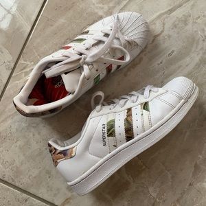 Adidas Superstar